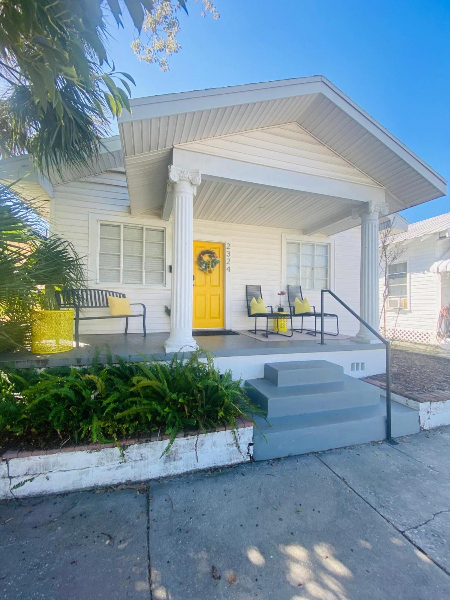 No Ho Yellow Door Bungalow Tampa Dış mekan fotoğraf